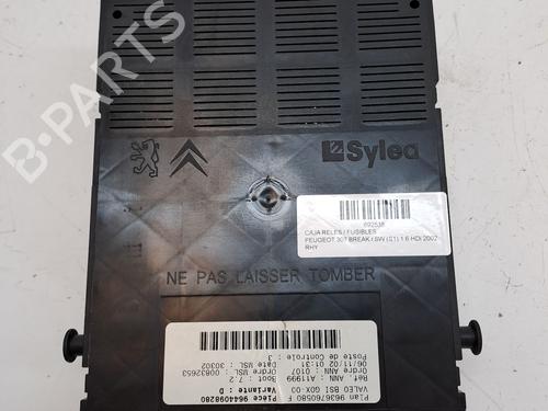 Fuse box PEUGEOT 307 SW (3H) 2.0 HDI 90 | BP26950976E1 