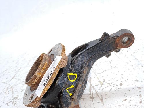 Left front steering knuckle PEUGEOT 2008 II (UD_, US_, UY_, UJ_, UR_, UC_) 1.2 PureTech 100 (USHNK) | BP27673100M25 