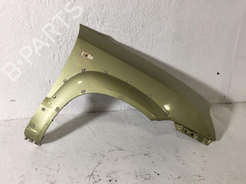 Used Right front fenders Right front fenders HYUNDAI TUCSON (JM) 2.0 CRDi (113 hp) 39741868 39741868