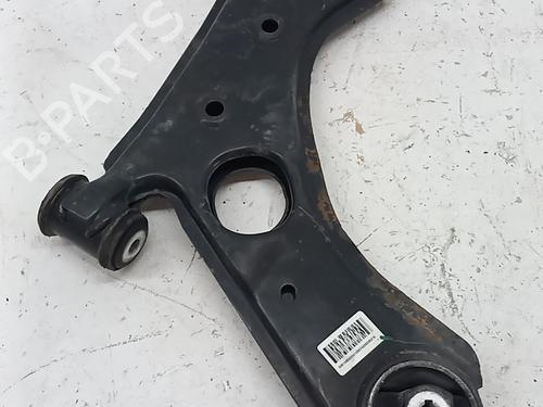 right-front-suspension-arm-fiat-500l-351_-352_-2012-36015724 main image