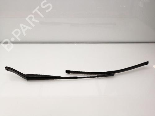Used Front windshield wiper arm DACIA DUSTER (HS_) 1.6 SCe 115 (115 hp) 25809307