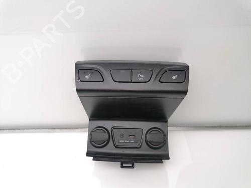 Used Switch HYUNDAI ix35 (LM, EL, ELH) 1.7 CRDi (116 hp) 23449926