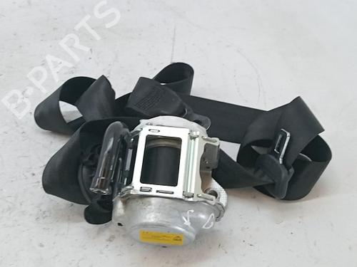 front-left-seatbelt-audi-q2-gab-gag-2016-40547417 main image
