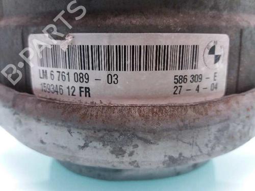 Used Engine mount BMW 5 (E60) 525 i (192 hp) 23449181