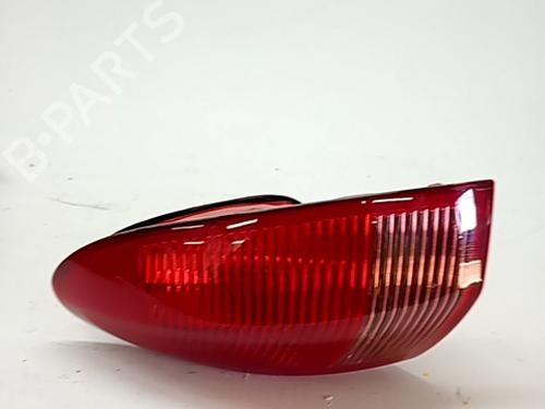 Højre baglygte ALFA ROMEO 147 (937_) 1.9 JTD (937.AXD1A, 937.BXD1A, 937.AXV1A, 937.BXB1A,... (115 hp) 31035751