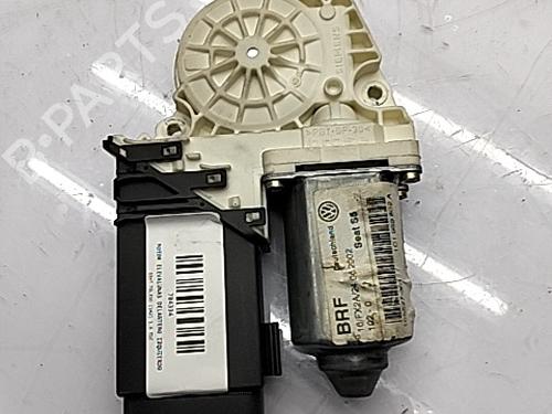 Portierruitmotor linksvoor SEAT TOLEDO II (1M2) 1.9 TDI (90 hp) 30696632