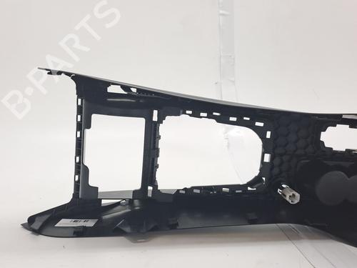 Armrest / Center console SKODA OCTAVIA III (5E3, NL3, NR3) 1.4 TSI | BP23361619I20 