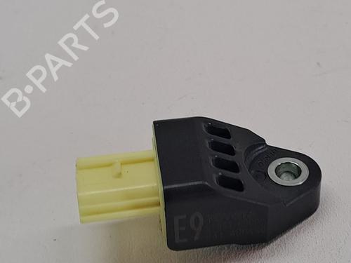 Electronic sensor TOYOTA YARIS (_P13_) 1.3 (NSP130_, NSP130) | BP24172233M84 