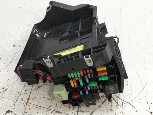 Fuse box SEAT ARONA (KJ7, KJP) 1.0 TSI | BP38320560E1 - Image 4