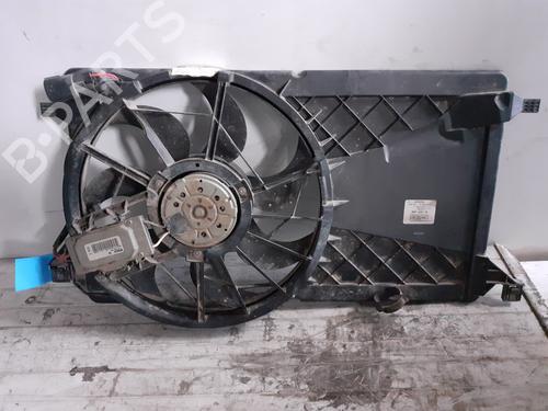 Used Radiator fan FORD FOCUS I (DAW, DBW) 2.0 16V (131 hp) 25987712