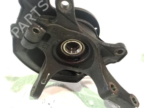 Used Right front steering knuckle SUZUKI SWIFT III (MZ, EZ) 1.3 (RS413, ZC11S) (92 hp) 32258049