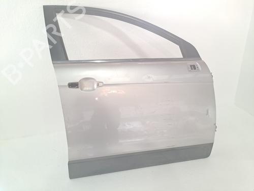 Used Right front door CHEVROLET CAPTIVA (C100, C140) 2.0 D 4WD (150 hp) 23975275