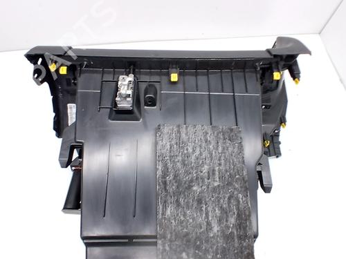 Hanskerom Hanskerom RENAULT TALISMAN (LP_) 1.7 Blue dCi 120 (LPA7) (120 hp) 33841918 33841918