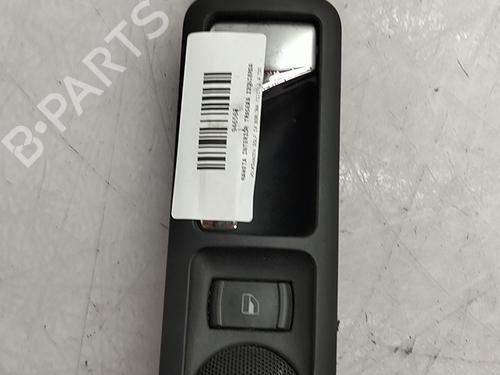 Venstre bagtil invendig håndtag Venstre bagtil invendig håndtag VW GOLF IV (1J1) 1.9 TDI (90 hp) 36109350 36109350