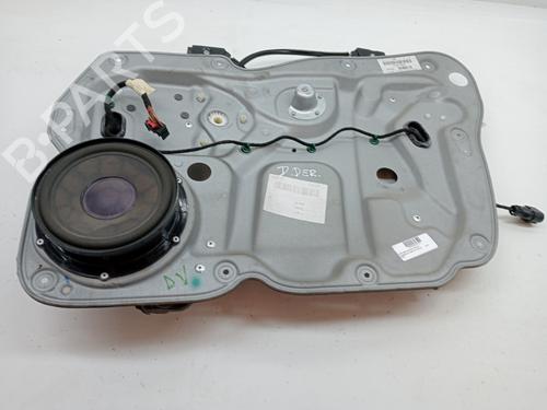 Rudehejsemekanisme Højre foran VW TOURAN (1T1, 1T2) 2.0 TDI (136 hp) 23345188