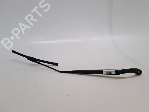 Used Front windshield wiper arm NISSAN QASHQAI / QASHQAI +2 I (J10, NJ10, JJ10E) 2.0 dCi All-wheel Drive (150 hp) 23360515