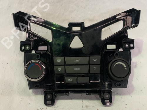 climate-control-chevrolet-cruze-hatchback-j305-2010-35947178 main image