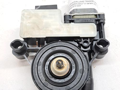 Rudehejsemotor bagstkærm højre VW GOLF VII (5G1, BQ1, BE1, BE2) 1.6 TDI (115 hp) 29301855