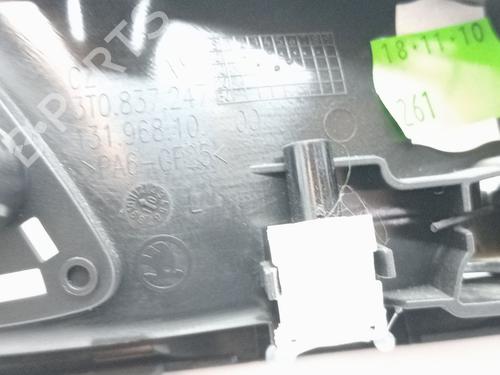 Front left interior door handle SKODA SUPERB II (3T4) 1.6 TDI | BP23363302I13 