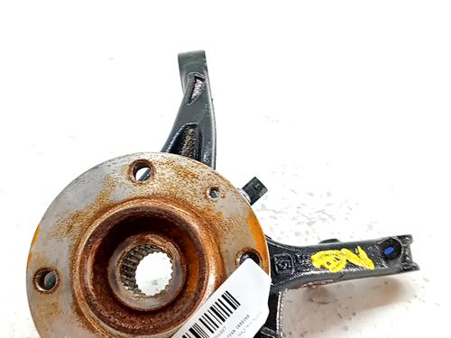 Used Right front steering knuckle Right front steering knuckle FIAT 600e / 600 (365_, 364_) Mild Hybrid (136 hp) 32159458 32159458