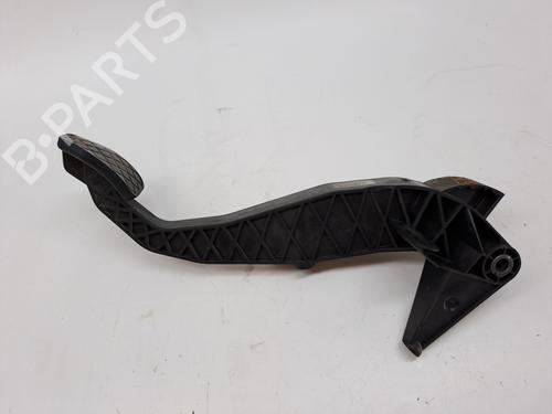 Used Clutch pedal AUDI A6 C6 Avant (4F5) 2.0 TDI (140 hp) 23285201