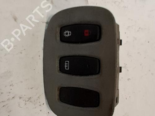 Used Switch Switch OPEL VIVARO A Van (X83) 1.9 DTI (F7) (101 hp) 33772545 33772545