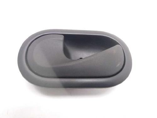 Used Front left interior door handle RENAULT CLIO III (BR0/1, CR0/1) 1.2 16V (BR02, BR0J, BR11, CR02, CR0J, CR11) (75 hp) 23935192