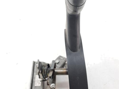 Used Hand brake NISSAN JUKE (F15) 1.5 dCi (110 hp) 28958025