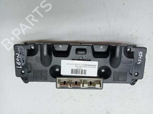 Used Climate control SEAT LEON (1P1) 2.0 TDI 16V (140 hp) 23353572