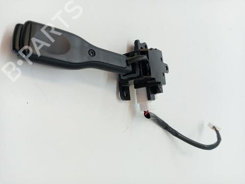 Switch TOYOTA YARIS (_P13_) 1.5 Hybrid (NHP130_, NHP130) | BP23363035I30 