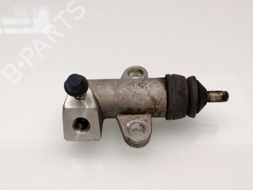 Clutch slave cylinder NISSAN TERRANO II (R20) 2.7 TD 4WD | BP23893297M113 
