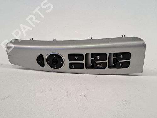 Used Left front window switch HYUNDAI SANTA FÉ II (CM) 2.2 CRDi (155 hp) 23373485