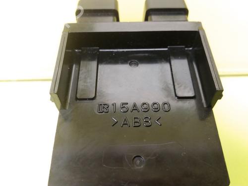 Used Switch LEXUS IS II (_E2_) 200d (ALE20_, ALE20R) (150 hp) 23651060