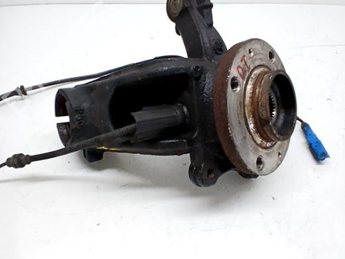 Left front steering knuckle PEUGEOT 208 Hatchback Van (CR_) 1.6 Blue HDi 100 | BP29990901M25 