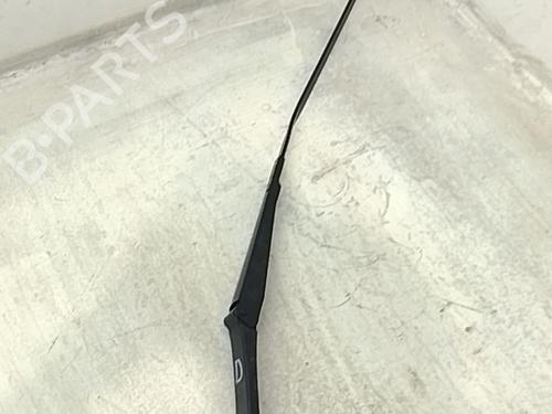 front-windshield-wiper-arm-audi-a4-b9-avant-8w5-8wd-2015-36666473 main image