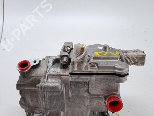 Used AC compressor TOYOTA YARIS (_P13_) 1.5 Hybrid (NHP130_, NHP130) (101 hp) 23369438