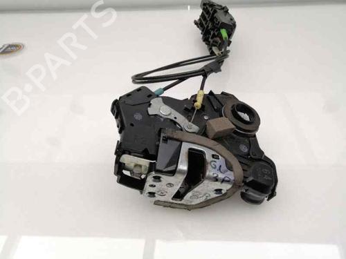Used Front right lock SUZUKI GRAND VITARA II (JT, TE, TD) 1.9 DDiS All-wheel Drive (JT419, TD44, JB419WD, JB419XD,... (129 hp) 23386271