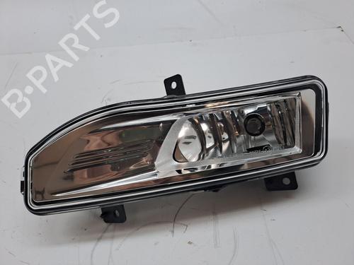 Used Right front fog light NISSAN LEAF (ZE1) Electric (150 hp) 23379935