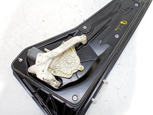 Used Rear right window mechanism LAND ROVER DISCOVERY III (L319) 2.7 TD 4x4 (190 hp) 30526406