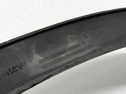 Front right wheel arch trim BMW X1 (E84) sDrive 18 d | BP25456563C135 