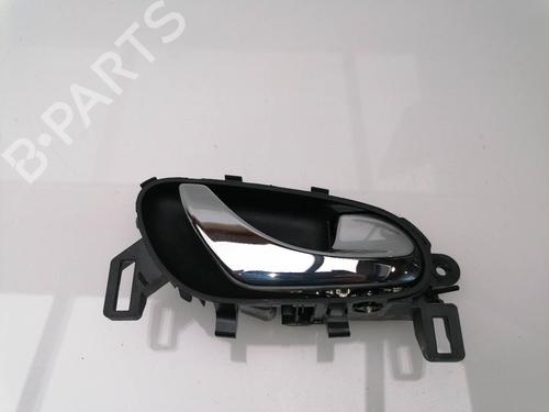 Used Front right interior door handle RENAULT KADJAR (HA_, HL_) 1.5 dCi 110 (HLA3) (110 hp) 23419808