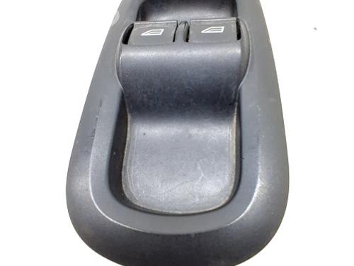 Pulsantiera anteriore sinistra FORD TRANSIT CUSTOM V362 Van (FY, FZ) 2.2 TDCi (100 hp) 30801395