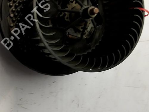 Varmeblæser SEAT LEON (1P1) 1.9 TDI (105 hp) 31012088