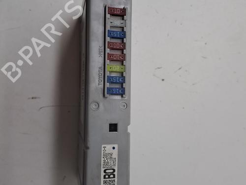 Used Fuse box LEXUS IS III (_E3_) 300h (AVE30_, AVE30R) (223 hp) 23943810