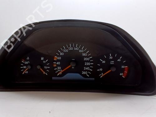 Used Instrument cluster Instrument cluster 38417870 38417870