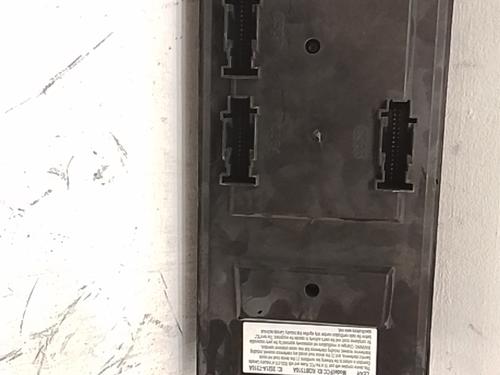 Fuse box LAND ROVER RANGE ROVER EVOQUE (L538) 2.2 D 4x4 | BP36666288E1 - Image 2