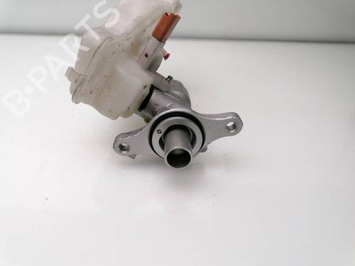 Used Brake master cylinder PEUGEOT 2008 I (CU_) 1.5 BlueHDI 100 (102 hp) 23458877
