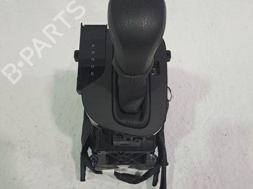 Used Gear lever TOYOTA YARIS (_P21_, _PA1_, _PH1_) 1.5 Hybrid (MXPH10, MXPH11) (116 hp) 24848825