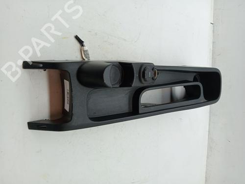 Used Armrest / Center console FIAT FIORINO Box Body/MPV (225_) 1.3 D Multijet (80 hp) 23358017