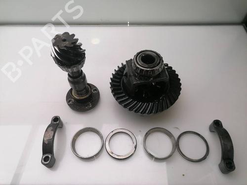 Pont avant NISSAN SERENA (C23) 2.3 D (75 hp) 23941355